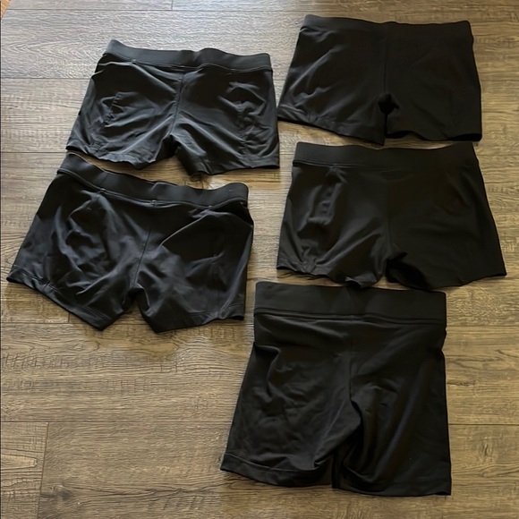 Juniors Varsity Black Athletic Shorts Set Size XS Like New - Picture 4 of 6